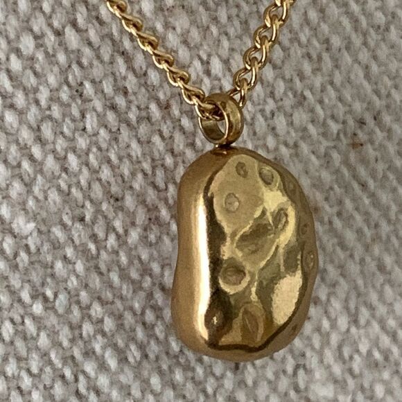 Golden Egg in a Nest Pendant Necklace with Faux Pearl - Picture 6 of 8